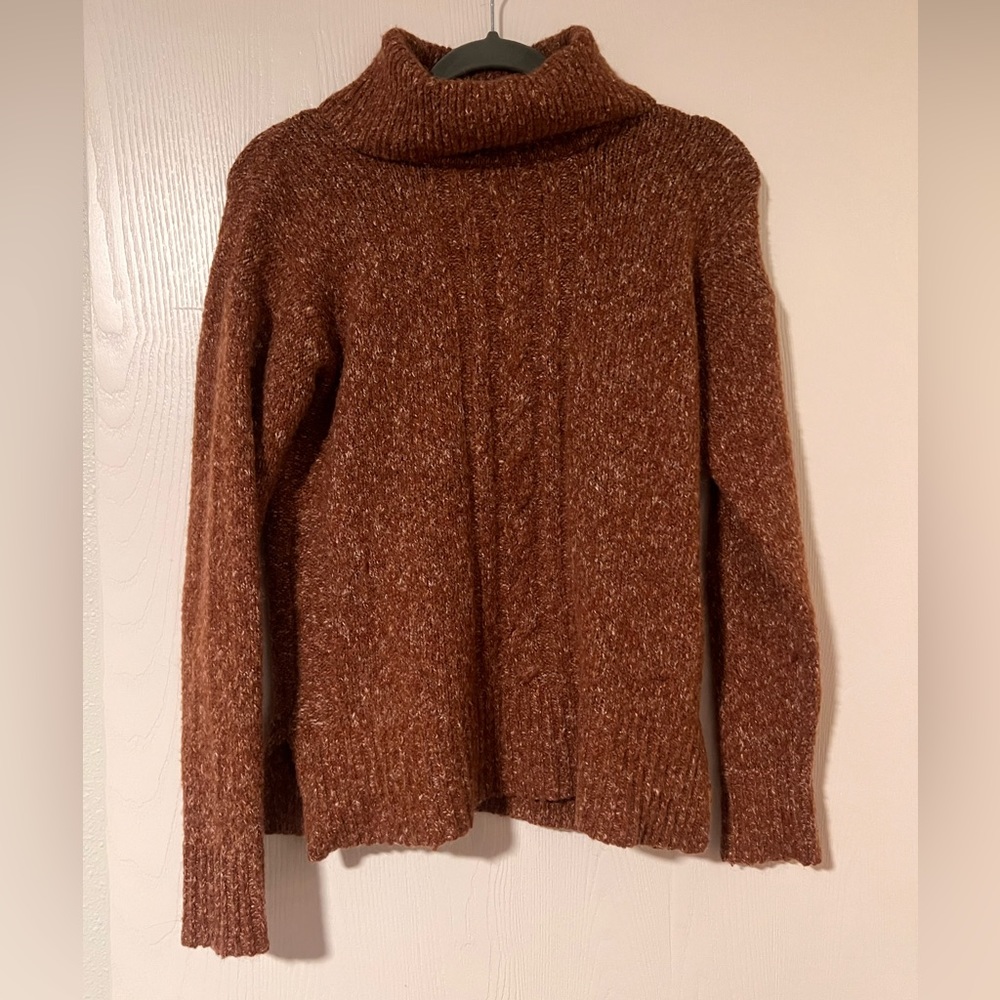 Women’s Burgundy Turtle neck sweater